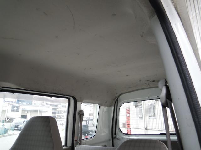 0705227A30260508W00116.jpg