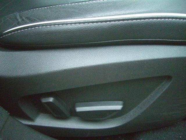 1020560A30260409W00115.jpg