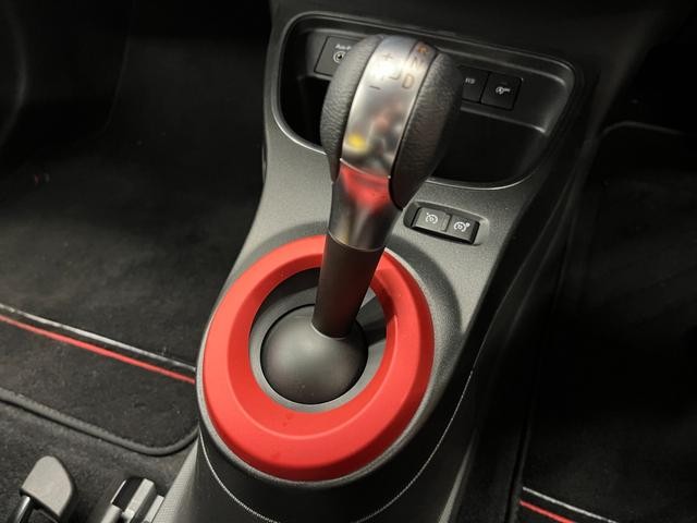0203361A20260929W00118.jpg