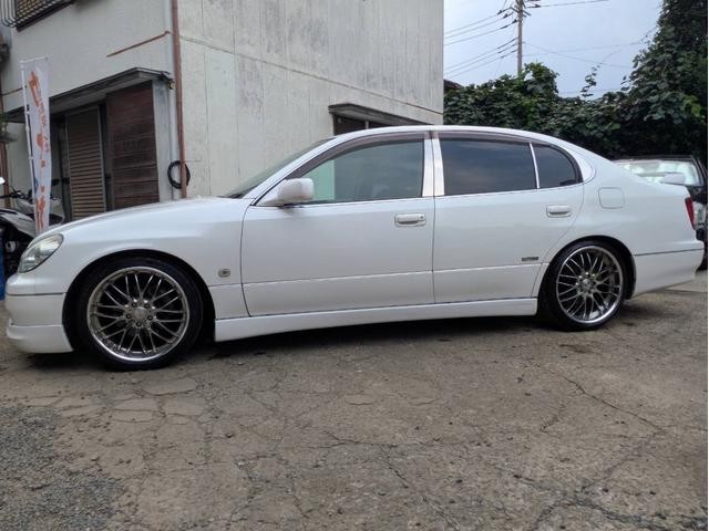 0509640A30260731W00108.jpg
