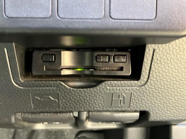 1003314A30260819W00115.jpg