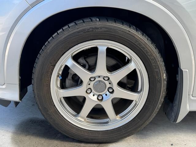 0805060A30260805W00115.jpg