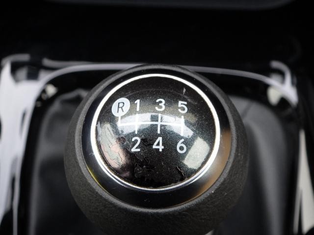 0704330A30260422W00117.jpg