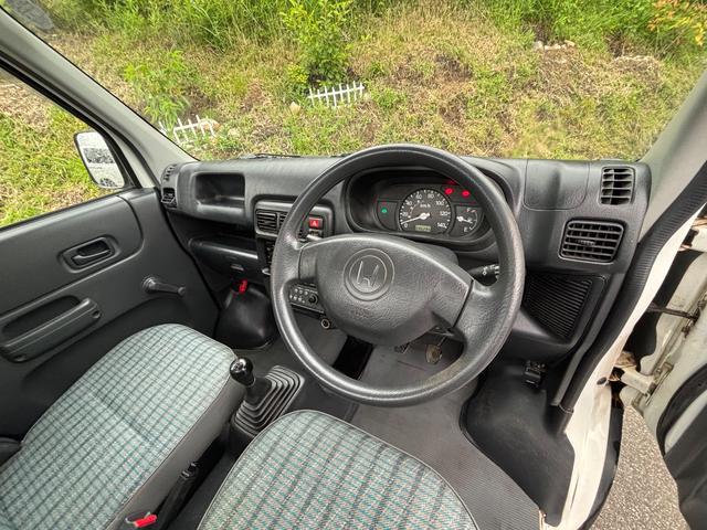 0700199A30260629W00213.jpg