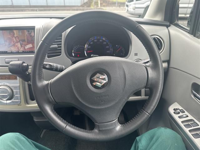 1002140A30240910W00116.jpg