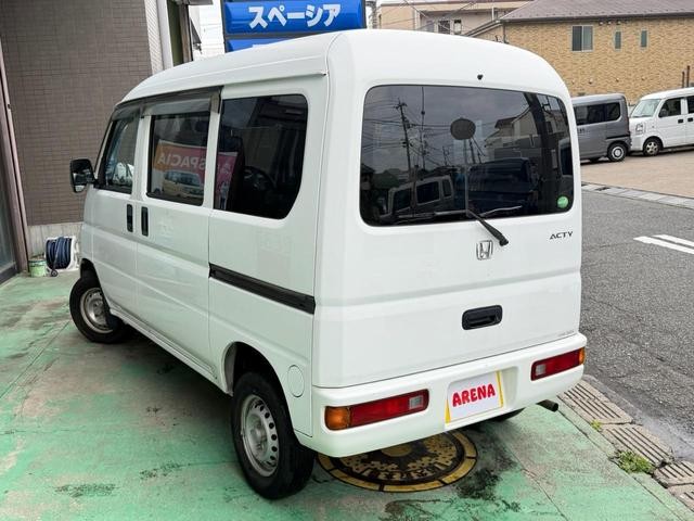 0540159A30260903W00109.jpg