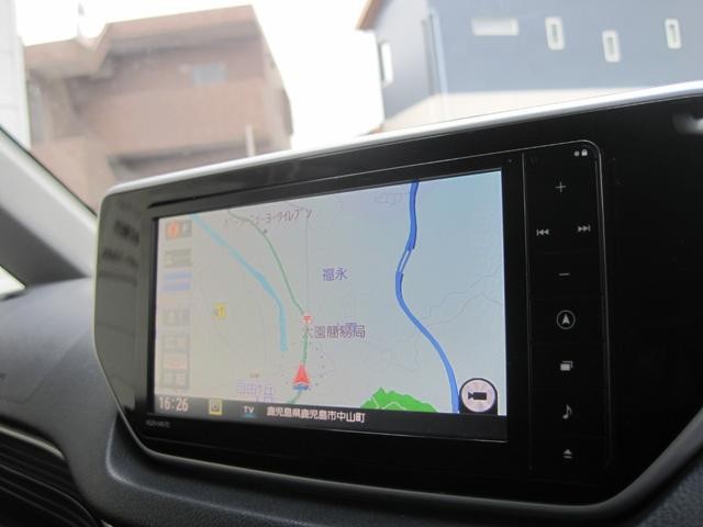 1101641A30260909W00214.jpg