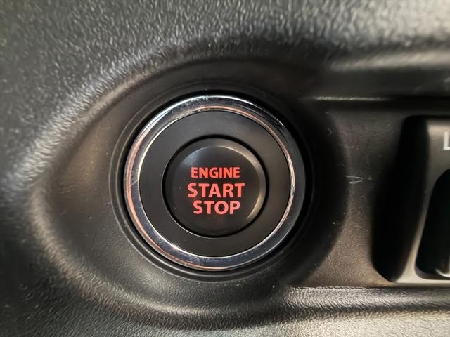 0310121A30260810W00113.jpg