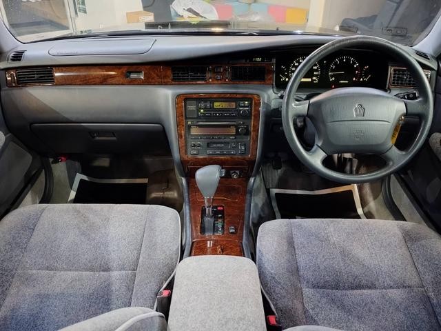 0541697A30261026W00106.jpg