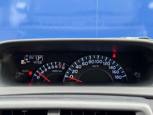 0805198A30260805W00212.jpg