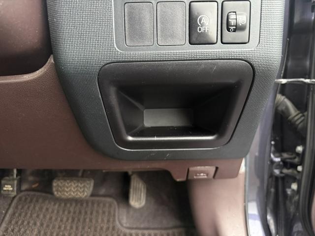 0900116A30260627W00318.jpg