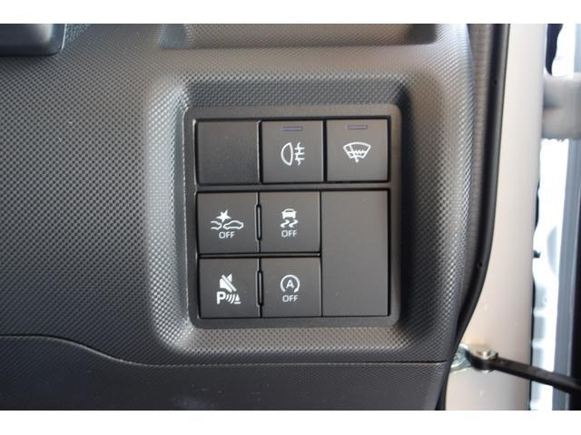 9030410A30260613W00205.jpg