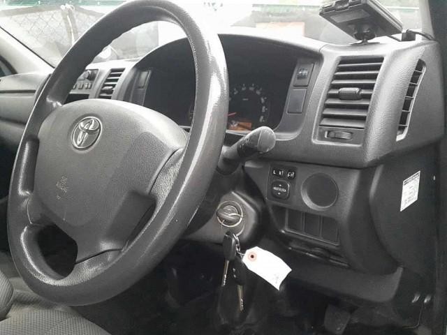 26516946_carP_l_4.jpg