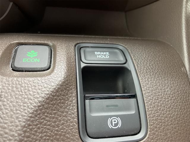 0900220A30260709W00219.jpg