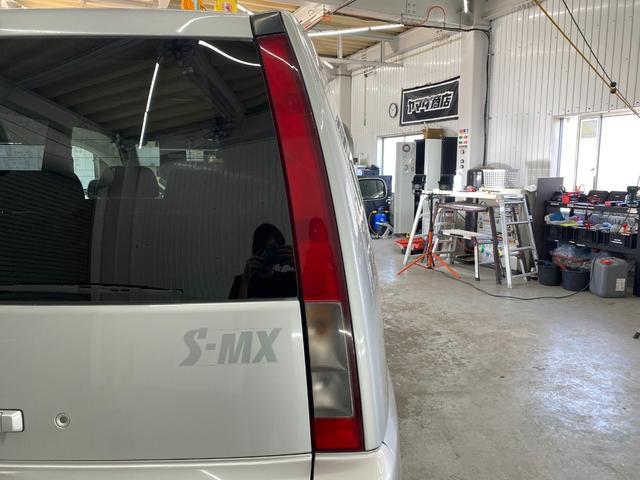 1201097A30260620W00118.jpg