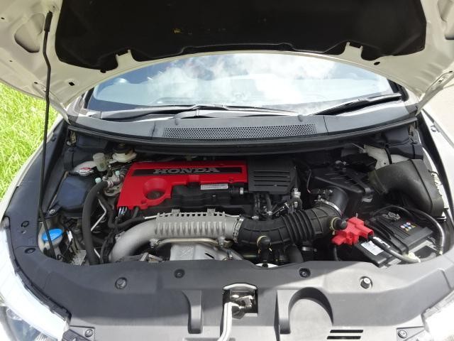 0400393A30260613W00118.jpg