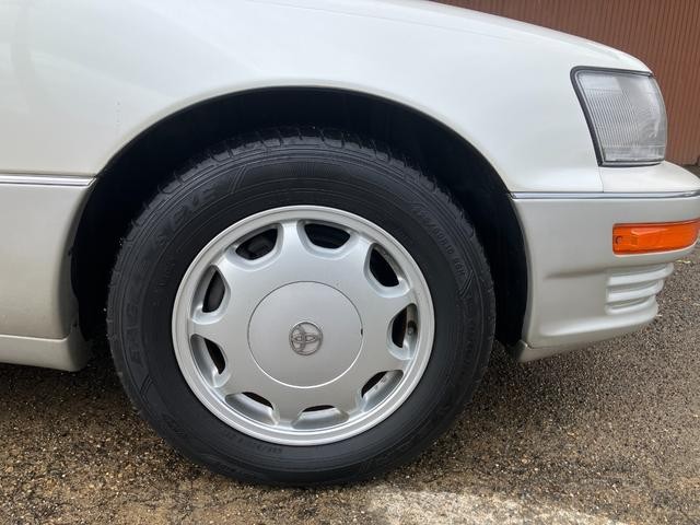 9500158A30260904W00112.jpg