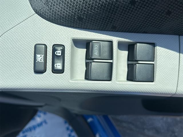 0900005A30260805W00111.jpg