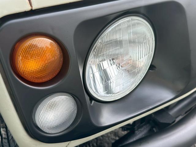 0910107A30260528W00111.jpg