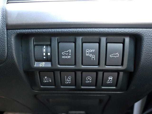 0301983A30261002W00210.jpg
