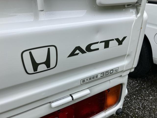 0804105A30260520W00316.jpg