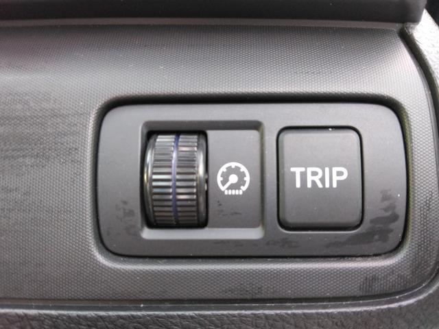 0940076A30260513W00112.jpg