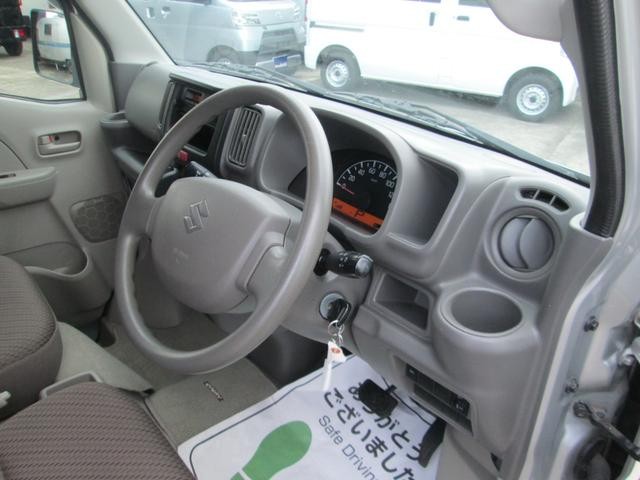 0550673A30260725W00310.jpg