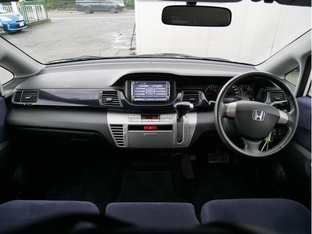 0540871A30260912W00105.jpg