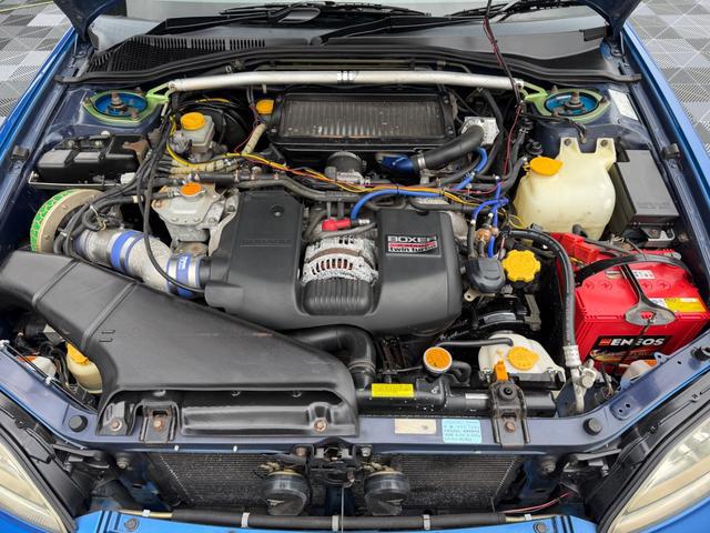 0540491A30260704W00104.jpg