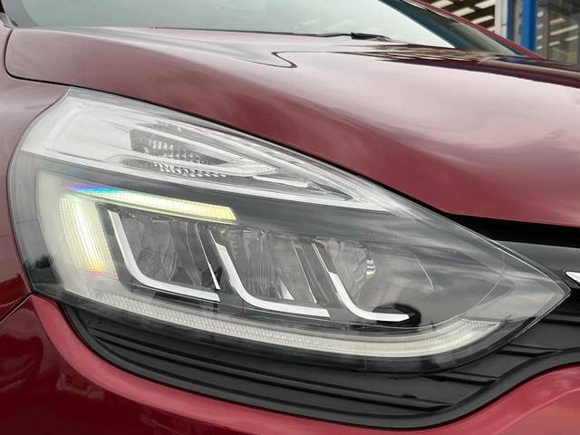 9900146A30260613W00109.jpg