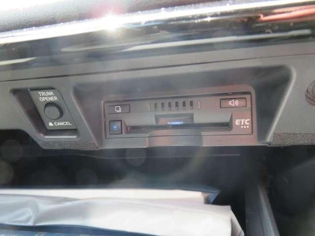 9714d3dc2f9fdeac0556640349300b22.jpg
