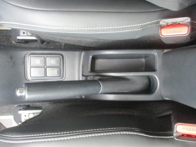 0802982A30261002W00114.jpg