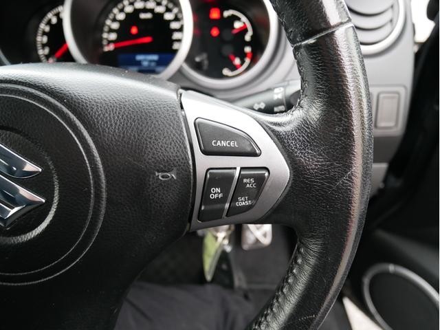 0540871A30260904W00115.jpg