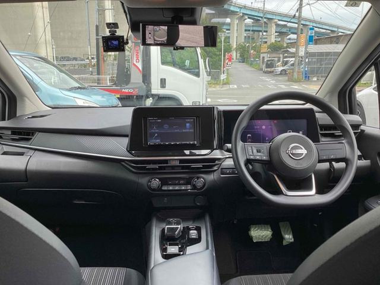 2024 Nissan Note, photo 2 of 2