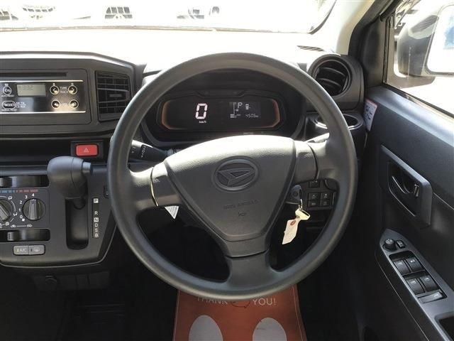 80b7217af0aa10863efe87878300eefa.jpg