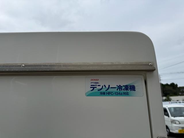 0124925A30261003W00113.jpg