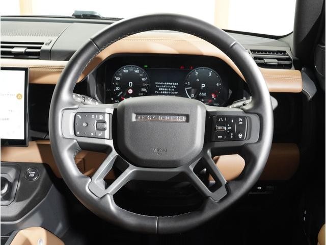 9540237A30261009W00112.jpg