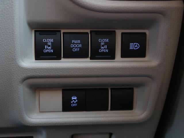 0509625A30261010W00313.jpg