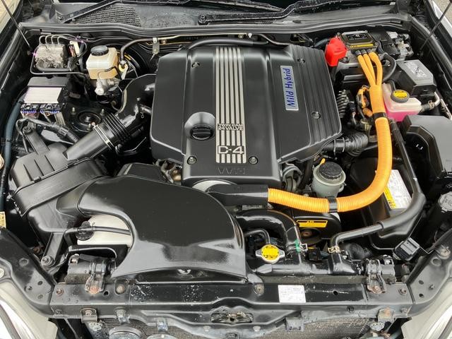 0541049A30260912W00307.jpg