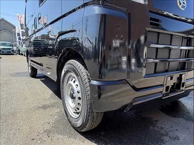 0551871A20260913D00410.jpg