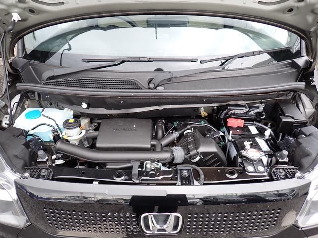 0540305A30260822W01509.jpg