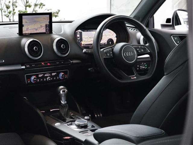 9700290A30260621W00104.jpg