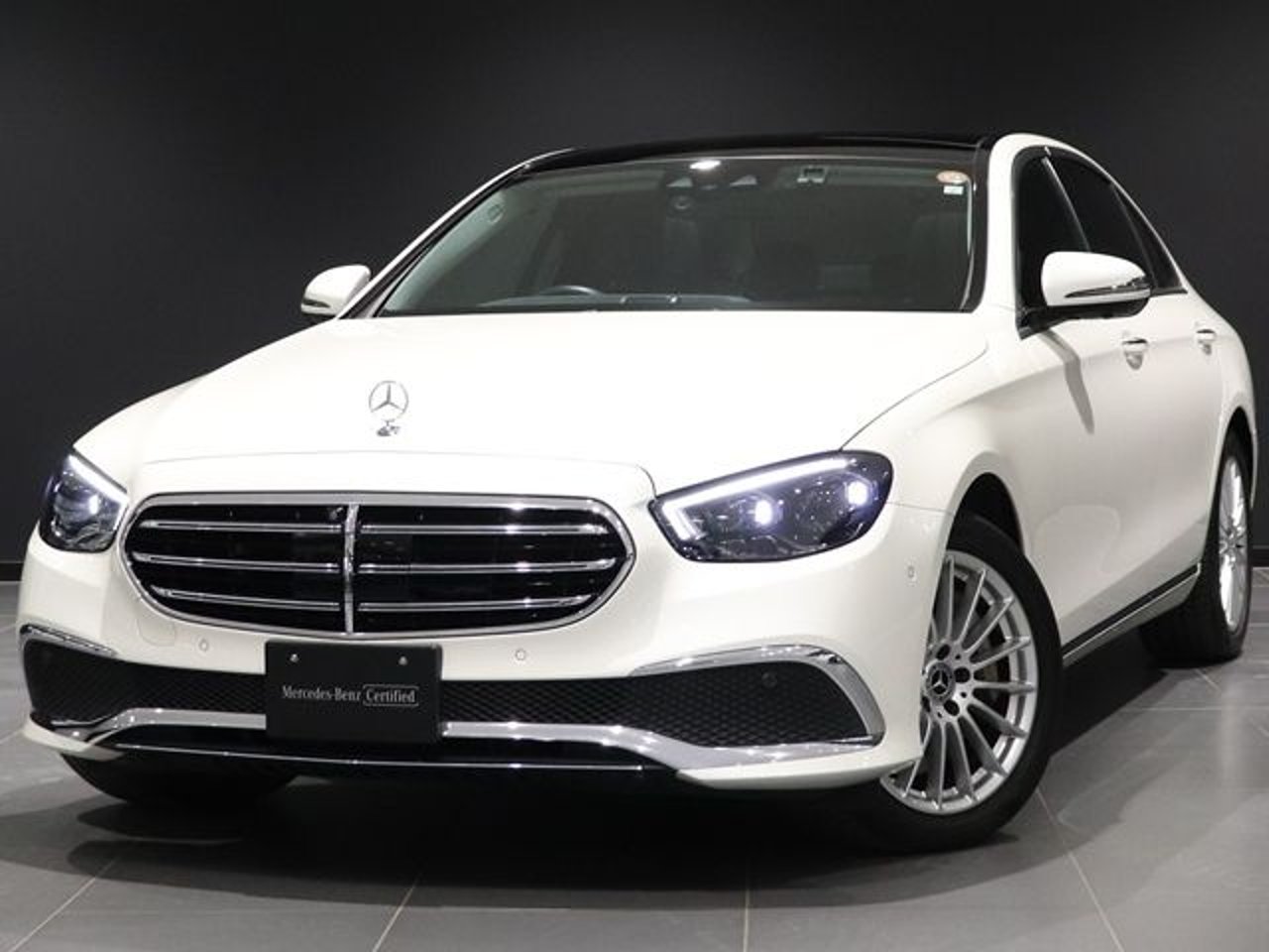2021 Mercedes-Benz E, photo 1 of 1