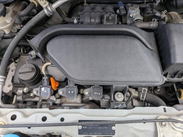 0541751A30261002W01219.jpg