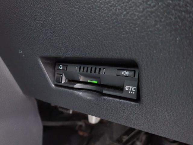 0540305A30260822W01817.jpg
