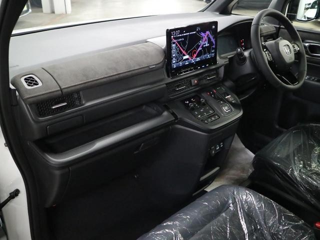 0500075A30260805W00116.jpg