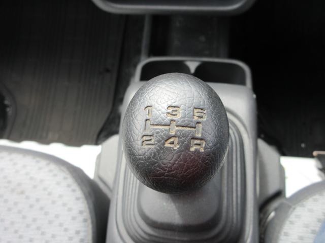 1300435A30260829W00113.jpg