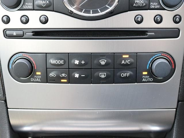 0561141A30260912W00115.jpg