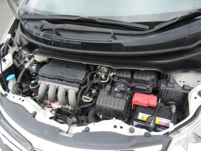 0703310A30260605W00102.jpg
