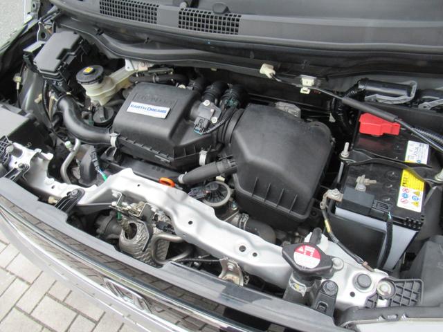0703310A30260922W00101.jpg
